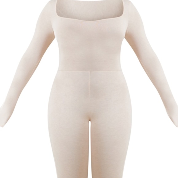 NWT Pretty Little Thing Shape Stone Jersey Square Neck Women’s Jumpsuit/PLT - Picture 5 of 9